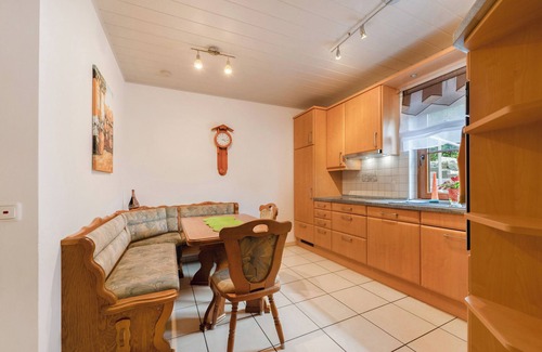 Blankenrath Apartment | Apartment 'Lora' with Private Terrace and Wi-Fi