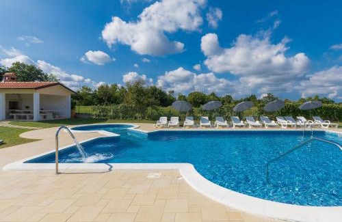 Modrusani Apartment | Apartment Macini-2 by Interhome