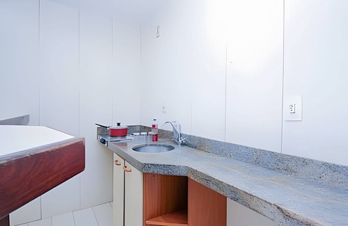 Setor Hoteleiro Norte Apartment | Apartment Manhttan Hotel - swimming pool - maid