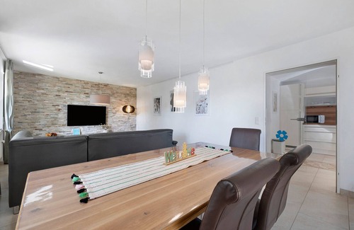 Albstadt Apartment | Apartment 'Mayer' with Private Terrace, Shared Garden and Wi-Fi