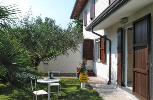 Capanne-Prato-Cinquale Apartment | Apartment Mia by Interhome