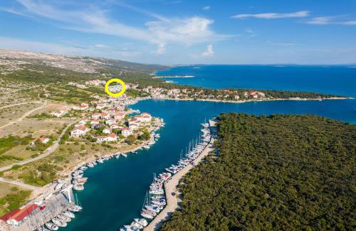 Simuni Apartment | Apartment Mia Šimuni by Pag tours