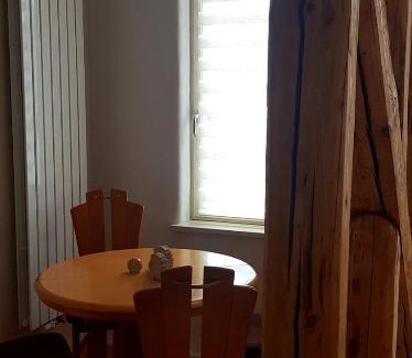 Neudietendorf Apartment | Apartment mit Galerieschlafzimmer