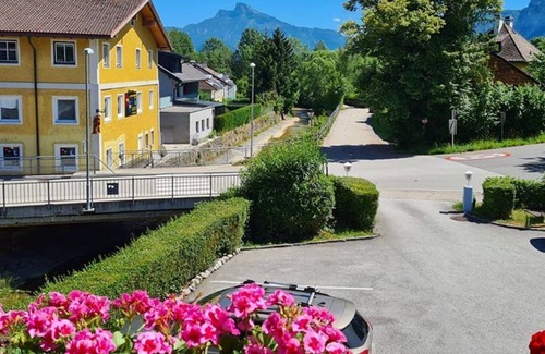 Mondsee Apartment | Apartment mit Gartenblick 60m² - Pension Göschlberger