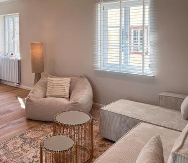 Floersheim Apartment | Apartment mit Mainblick 15 Min vom FFM-Airport