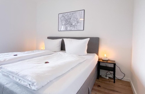 Hammfeld Apartment | Apartment mit Rheinblick, Messe, Balkon, Küche, Parkplatz