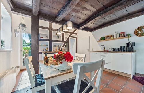 Lubbecke Apartment | Apartment 'Muddi' with Shared Terrace, Private Garden and Wi-Fi