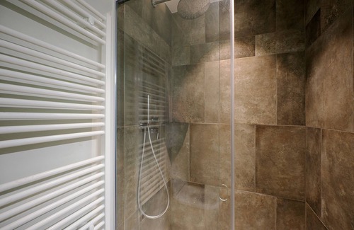 Muralto Apartment | Apartment Music