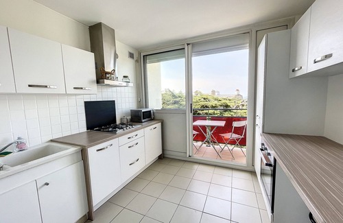 Donville-les-Bains Apartment | Apartment near beach and shops, 4 sleeps