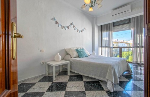San Jose Obrero Apartment | Apartment next to Santa Justa