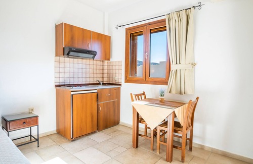 Karpathos Town Apartment | Apartment 'No 3' with Mountain View, Wi-Fi and Air Conditioning