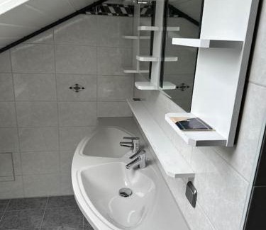 Klosterlechfeld Apartment | Apartment Oase 2, Parkplatz, Küche, Internet