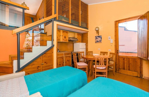 Recanati Apartment | Apartment 'Oleandri Beach Resort' with Sea View, Shared Pool and Air Conditioning