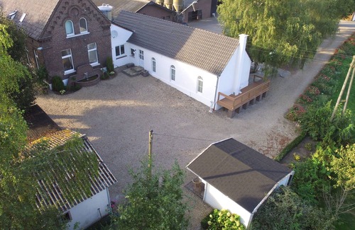 Emmerich Apartment | Apartment on the farm of multi-generations