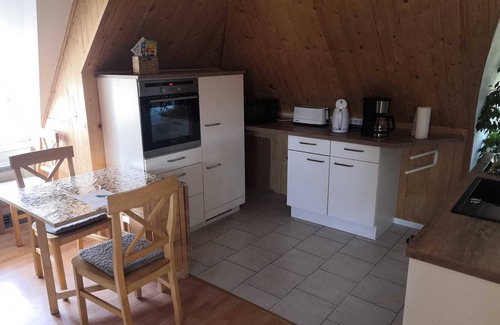 Demmin Apartment | Apartment 'Peace and Nature' with Private Garden and Wi-Fi