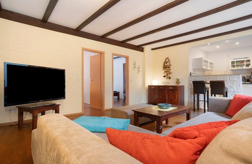 Salem Apartment | Apartment 'Plauer See, 80qm' with Shared Terrace, Shared Garden and Wi-Fi