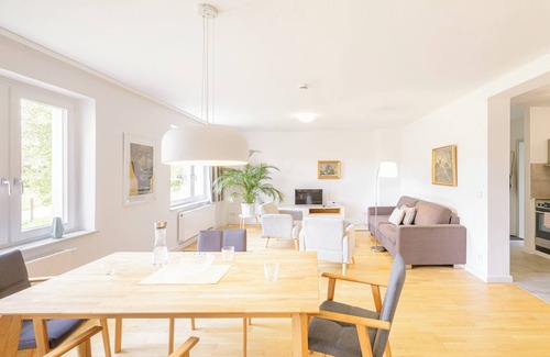 Muncheberg Apartment | Apartment Premium - A room with a view