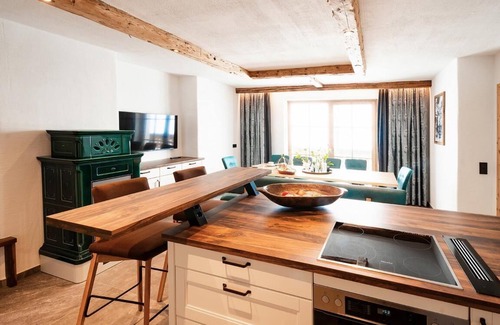 Mandling Apartment | Apartment "RESI DELUXE" by globboard