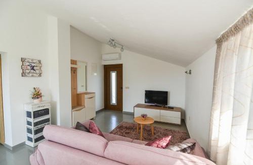 Ugljan Apartment | Apartment Roko