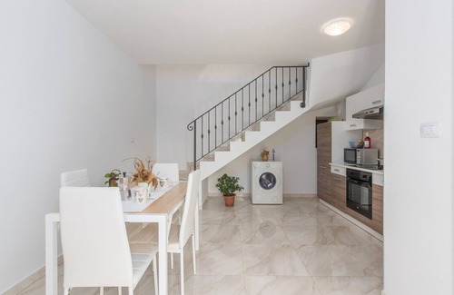 Dracevac Apartment | Apartment Rosetta in Dračevac