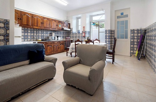 Angra do Heroismo Apartment | Apartment "Sé Heritage" with Private Terrace & Wi-Fi
