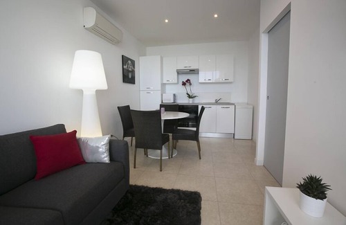 Palavas-les-Flots Apartment | Apartment Signature Terrace Seaview