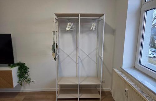 Chemnitz Apartment | Apartment Sol Chemnitz - Keyless Access, Parking, Home Office