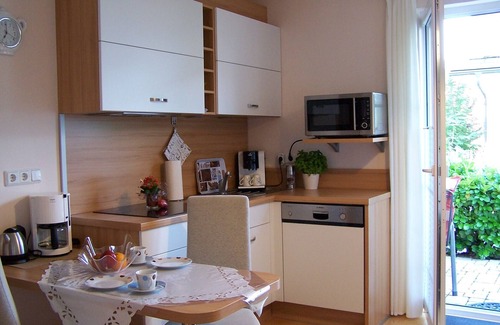 Ortsmitte Apartment | Apartment 'Sommerwind Am Finkenbusch' with Mountain View, Private Terrace and Wi-Fi