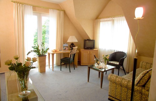 Ibbenbueren Hotel | Apartment Sonnenhügel with hotel comfort