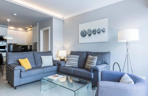 Playa de Mogan Apartment | Apartment "Teresita Mogamar BeachFront" next to the Beach with Sea View