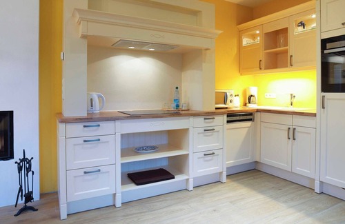 Dalwitz Apartment | Apartment terrace view (6 pers.) - FerienGut Dalwitz Verwalterhaus