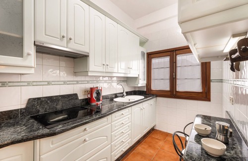 Valverde Apartment | Apartment 'Tía Blanca' with Mountain View and Wi-Fi