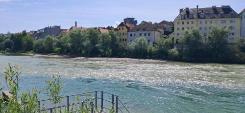 Steyr Apartment | APARTMENT Top 11 ZENTRUM mit 2 Schlafzimmer BESTROOMS eU