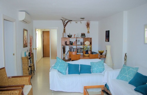 La Cala del Moral Apartment | Apartment very close to the beach, supermarket, restaurants and bus stop