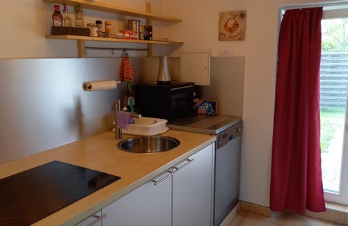 Schoenewalde Apartment | Apartment 'Viel Platz Für Entspannung' with Private Terrace and Wi-Fi