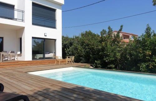 Favone Apartment | Apartment Villa Kalliste by Interhome