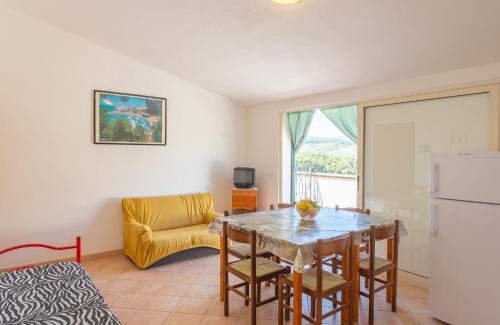Peschici Apartment | Apartment Villa Tavaglione-2 by Interhome