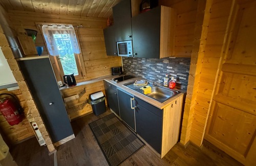 Mueggelheim Apartment | Apartment 'Waldblick' with Private Terrace, Private Garden and Wi-Fi