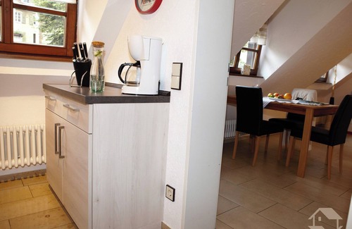 Burkheim Apartment | Apartment 'Wein- Und Vesperstube' with Private Terrace and Wi-Fi