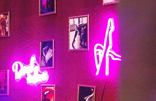 Ostviertel Apartment | Apartment 'Wellness Suite Mit Whirpool, Sauna' with Wi-Fi