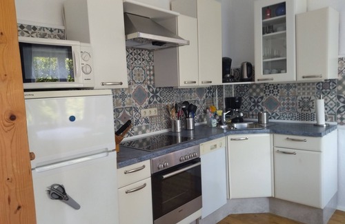 Schmittlotheim Apartment | Apartment with a large garden for relaxing and going crazy, 4km from Edersee