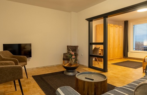 Minden House | Apartment with a view of the Wiehengebirge and the leisure park