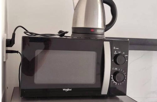 District 11 Apartment | Apartment with Balcony Fresh & Sunny