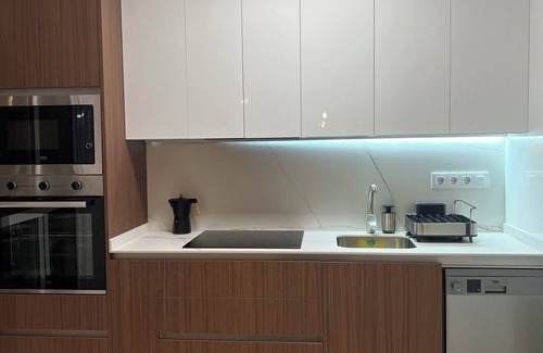 Los Geraeos Apartment | Apartment with swimming pool, paddle court, terrace and wifi (pet friendly)