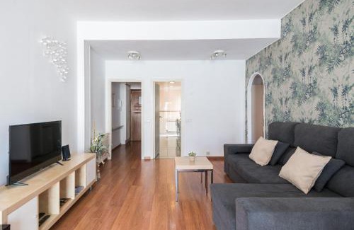 La Font de la Guatlla Apartment | Apartment with terrace a step away from Montjuic, Barcelona