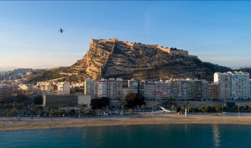Raval Roig Apartment | Apartment with Terrace and Sea View