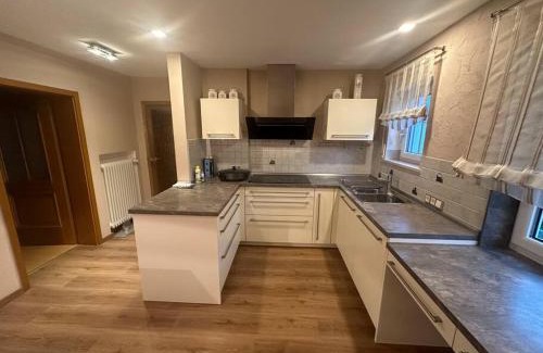 Untermeitingen Apartment | Apartment with top kitchen and 3 sleeping rooms