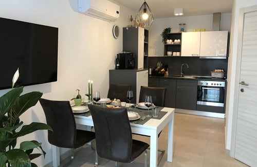 Zagore Apartment | Apartment with XXL terrace and infinity pool !