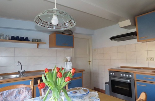 Fedderswarf Apartment | Apartment 'Zur Alten Post 1' with Private Terrace, Private Garden and Wi-Fi