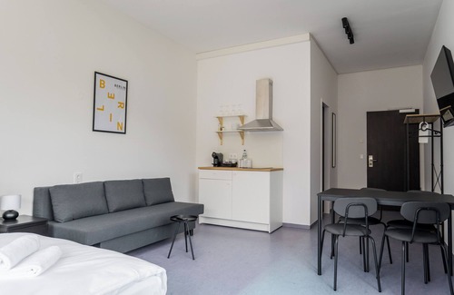 Neukoelln Apartment | Apartmenthaus Berlin Neukölln